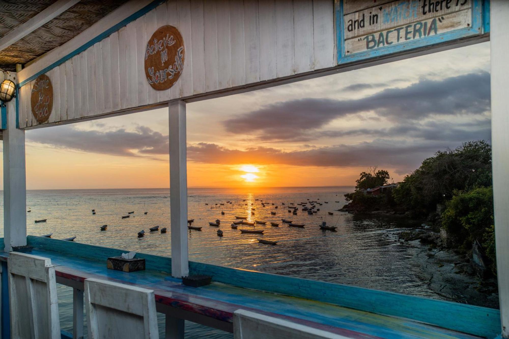 Tawe Ocean Blue Villa Lembongan エクステリア 写真